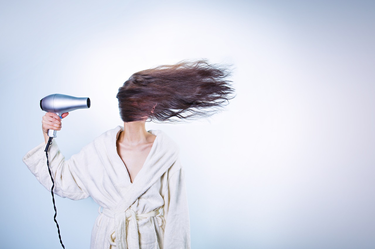 Come prendersi cura dei miei capelli questa estate