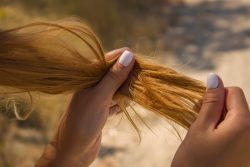 cheveux cassants