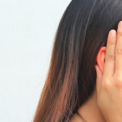 Come trattare un'infezione all'orecchio in modo naturale?