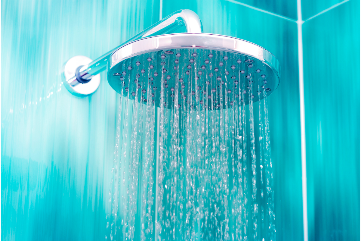 Comment pratiquer la pleine conscience sous la douche