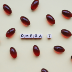 l'image représente des gélules d'oméga 7 a base d'huile d'argousier. Il est possible de les intégrer facilement dans notre alimentation